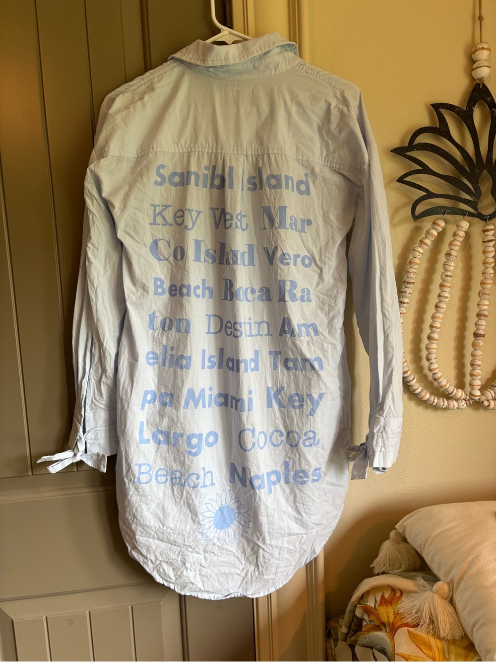 Womens Florida beach button-down shirt, clothes